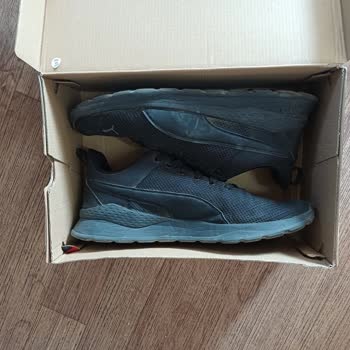 Puma Ayakkabıda Üretim Hatası Mağduriyeti