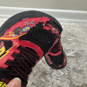 Skechers Çocuk Ayakkabısında Büyük Hayal Kırıklığı