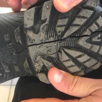 Sıfır Scooter Ayakkabının 4 Günde Dağılması