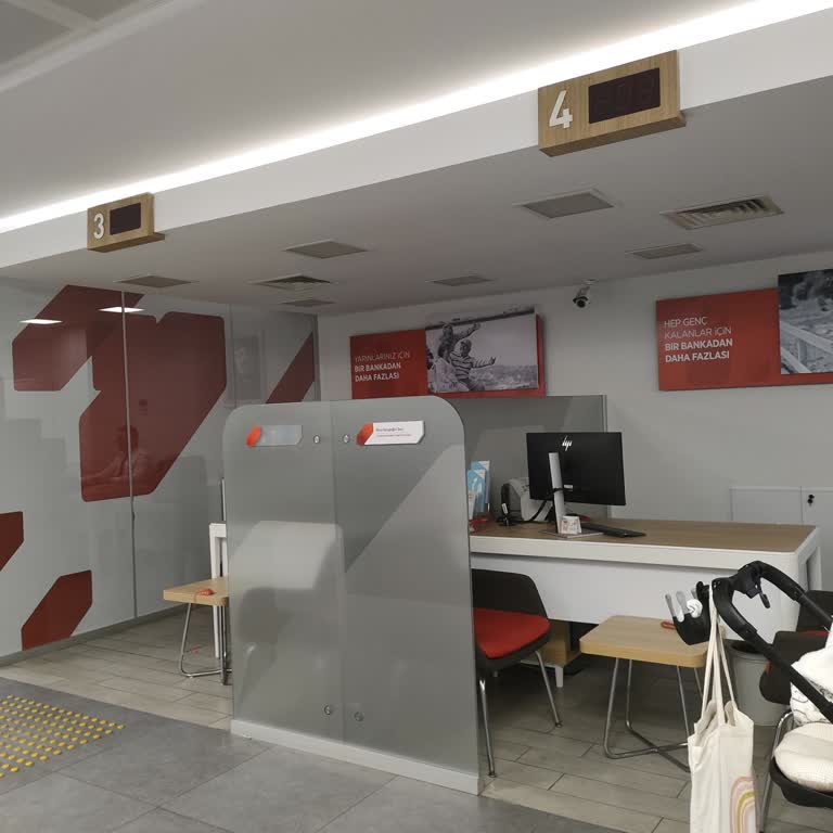 Ziraat Bankası Şubesinde Numaratör Sorunu Ve Sıra Karmaşası