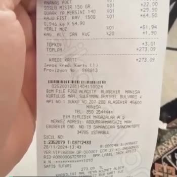 File Market Alaşehir Poşet Ücreti 1,90!