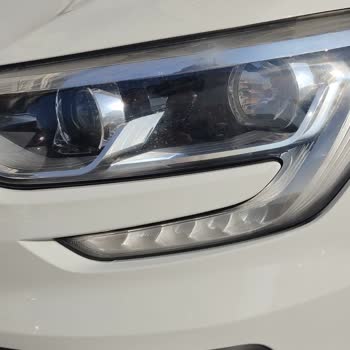 Renault Yeni Aracın Farındaki Buğulanma Sorunu Ve Yetersiz Servis Çözümü