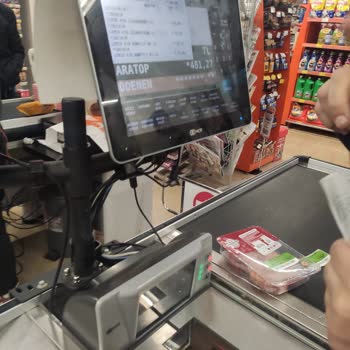 Migros SKT Etiket-İndirim Sorunu ve Personel Davranışı