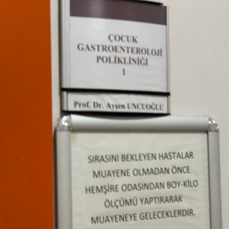 Hastanede Olumsuz Deneyim Ve İletişim Sorunları