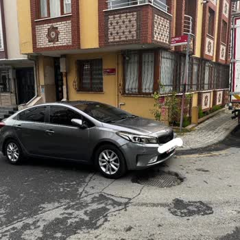 Üsküdar Belediyesi Çöp Aracının Sebep Olduğu Kaza Ve İlgisizlik