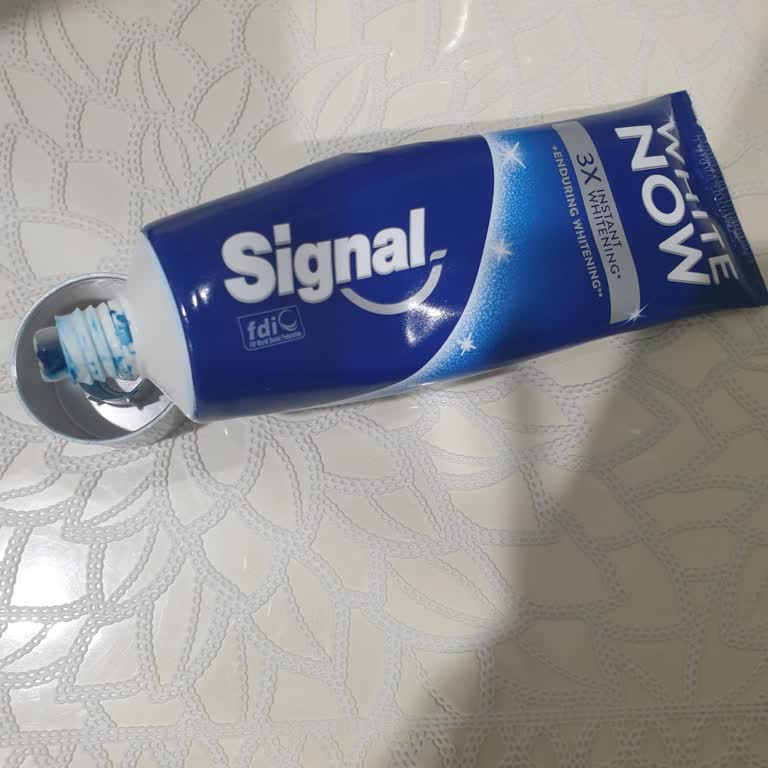 Signal White Now İle Şirinler'e Dönüşen Dişler