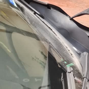 BMW F30 Araçta Beklenmedik Malzeme Sorunları