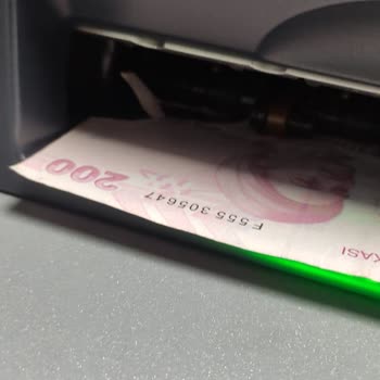 ATM Para Blokesi Ve Yırtık Para Sorunu