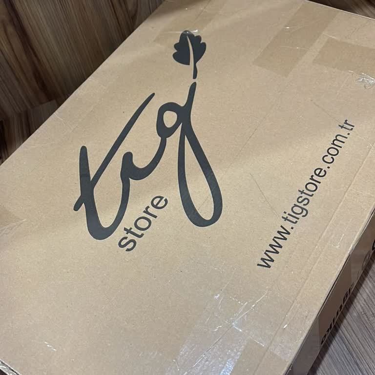 Tığ Triko Eşofman Takımı Hayal Kırıklığı