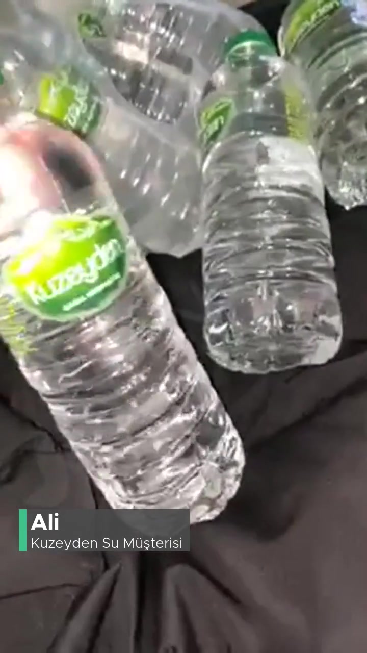 Kuzeyden Suların İçinde Plastik Parçaları Var! videonun kapak resmi