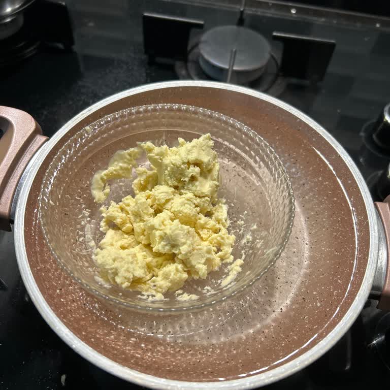 Ülker Beyaz Çikolata Erişim Sorunu: Beklenmedik Helva Kıvamı