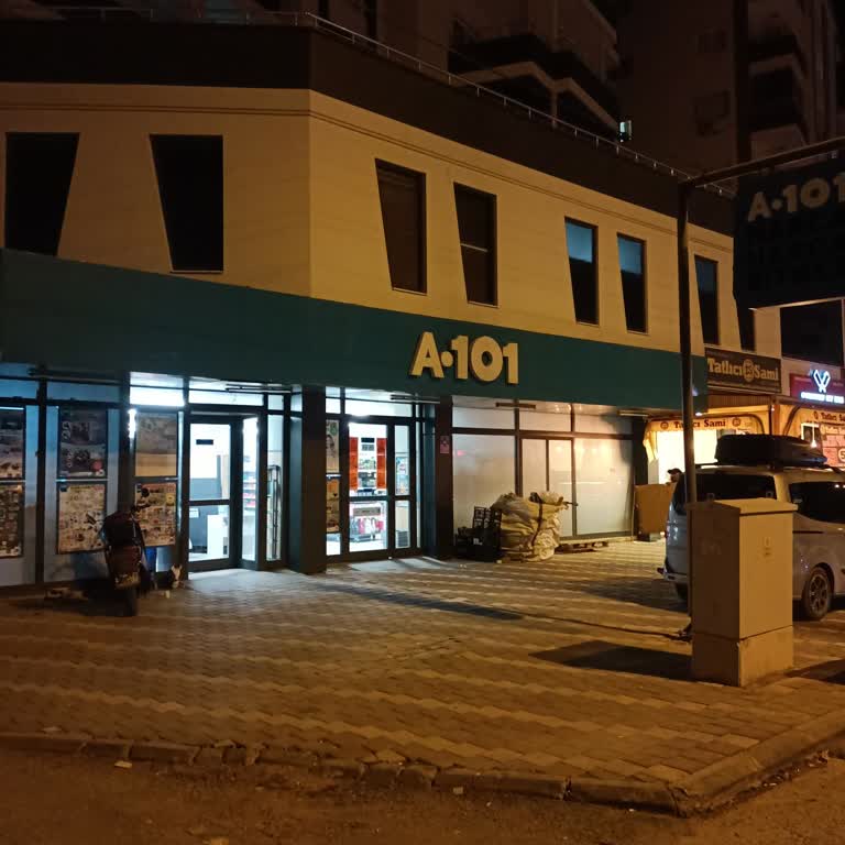 Tarsus Şubesi'nde Yönetici Tavrı Ve Işık Sorunu