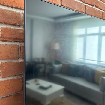 Yeni Alınan Televizyonda Kalıcı Ekran Lekeleri