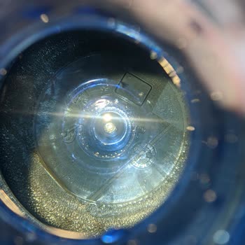 Pürsu Damacana Suyunda Şeffaf Yabancı Madde Şoku