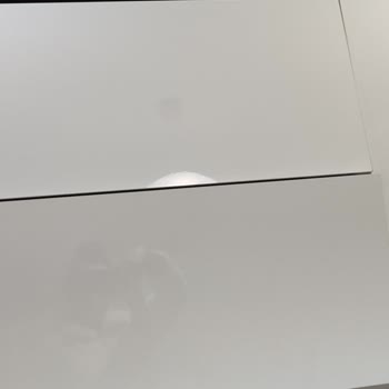 Mutfak Dolaplarındaki Piston Ve Menteşe Sorunu