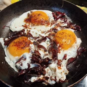 Kötü Kokan Ürünler: Sucuk Ve Pastırma Sorunu