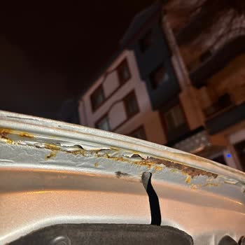 Peugeot Partner'de Kronik Boya Sorunu Ve İlgisizlik