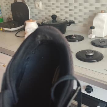Adidas Ayakkabıda Beklenmedik Yırtılma Ve Garanti Sorunu