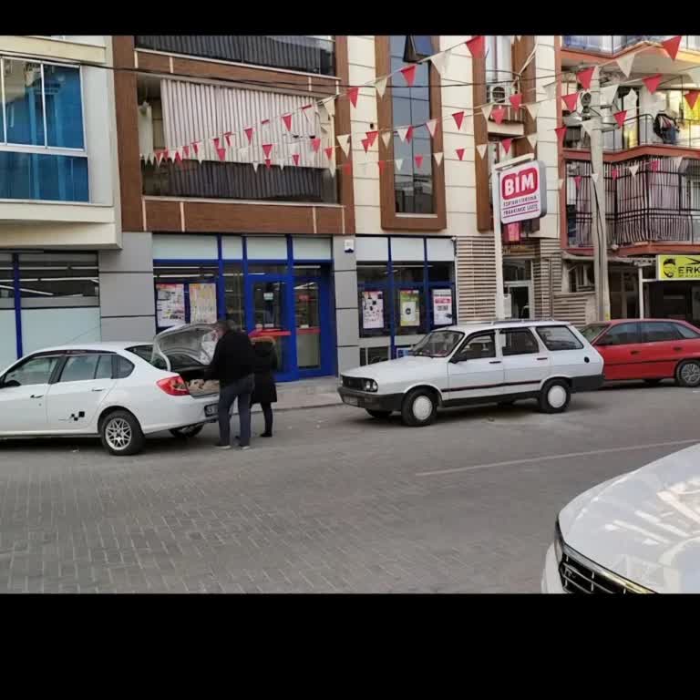 BİM Mağazasında Nezaketsiz Çalışanlar Ve Para Üstü Sorunu