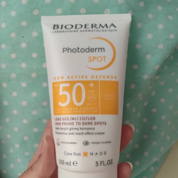 Bioderma Güneş Kremi Yüzümde Beyaz Pütürler Oluşturuyor