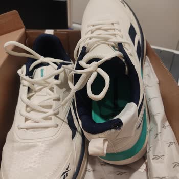 Reebok Ayakkabı İlk Giyişte Yırtıldı, Boyner İade Kabul Etmiyor