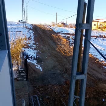 Engelli Kızım İçin Ulaşılamaz Yol Sorunu