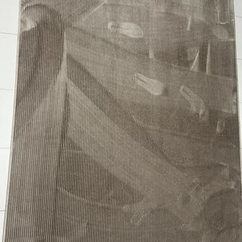 Yanlış Gelen Halı Ve İlgisizlik