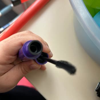 Boş Maskara Kutusu Ve İade Sorunu