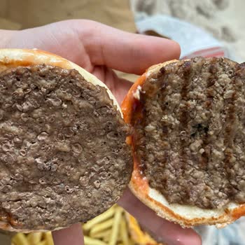 Burger King'den Gelen Yemek Hayal Kırıklığı Yarattı