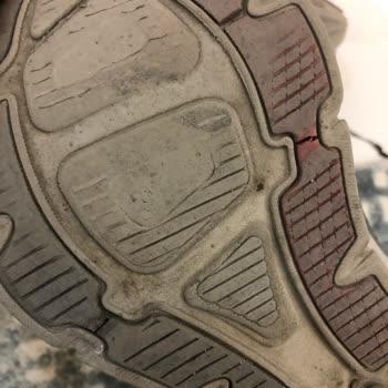 Skechers Ayakkabının Çatlaması Ve Sorumluluk Alınmaması