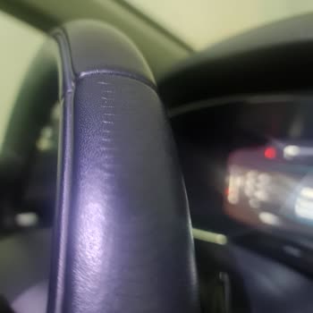 Citroen Refused to Fix Steering Wheel Cracks on My C5 Aircross Under Warranty