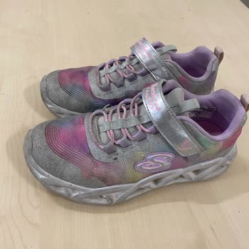 Skechers Ayakkabıda Hayal Kırıklığı: Kullanıcı Hatası Yanıtı