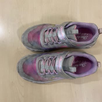 Skechers Ayakkabıda Hayal Kırıklığı: Kullanıcı Hatası Yanıtı