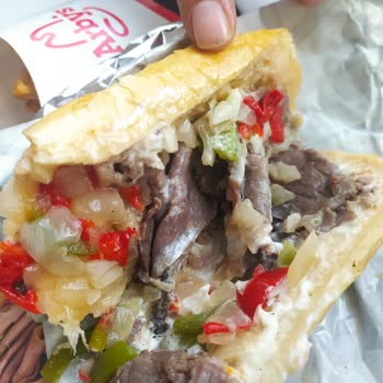 Arby's Antalya Agora AVM'de Hayal Kırıklığı: Çıtır Baget Faciası