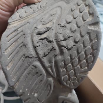 FLO Mağazasında Kinetix Ayakkabı Sorunu Ve İade Süreci