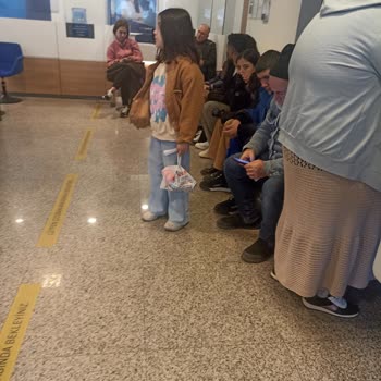 Yavaş Hizmet Ve Saygısız Davranışlar
