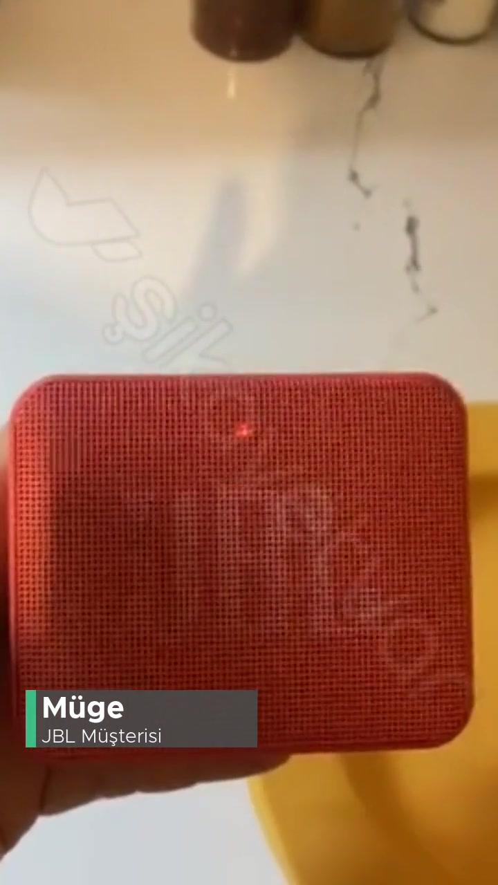 JBL GO Yanıp Sönen Kırmızı Işık! videonun kapak resmi