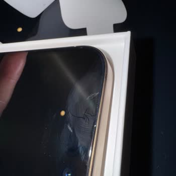 Sıfır Telefonumda Çizik Şoku
