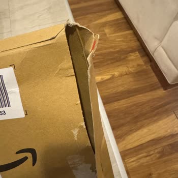 Aras Kargo'da Teslimat Karmaşası Ve Açılmış Paket Sorunu