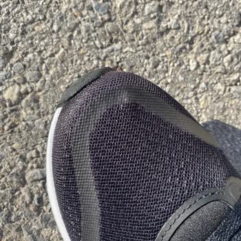 Kusurlu Ayakkabı Ve Yetersiz Müşteri Hizmetleri