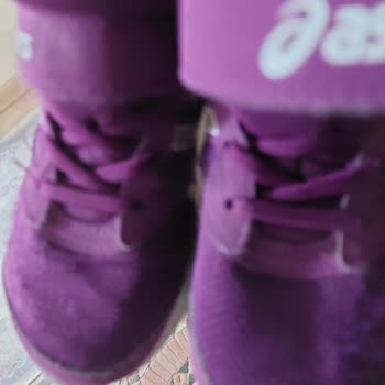 Asics Çocuk Ayakkabısının Hızlı Aşınması Ve Olumsuz İnceleme Sonucu