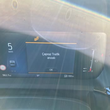 Ford Bayisinden Aldığım Araçta Üretim Hataları Ve İlgisiz Servis!