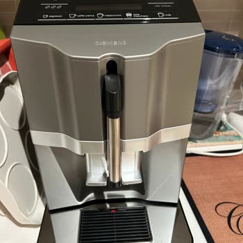 Siemens EQ300 Kahve Makinesi Çalışmıyor: Acil Destek Gerekiyor