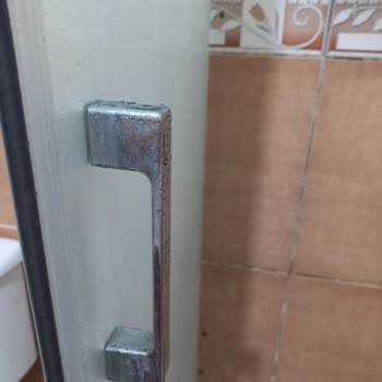 Duşakabin Kabusu: 5000 TL'ye Çöp Oldu