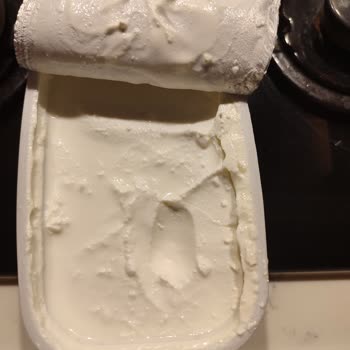 Marketten Alınan Labne Ürününde Beklenmedik Sorun