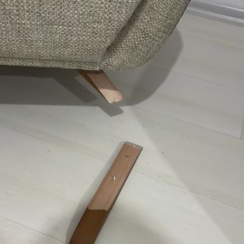 Hasarlı Koltuk Teslimatı Ve Kırık Bacak Sorunu