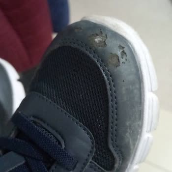 Hummel Ayakkabının Kalitesizliği Ve FLO'nun Yetersiz Müşteri Hizmetleri