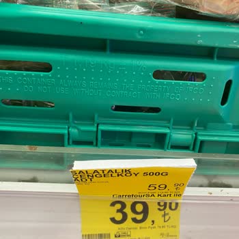 Küflü Salatalıkların Satışı: Mini Marketlerde Denetim Eksikliği