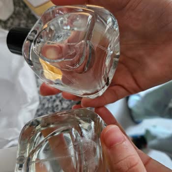 Paramparça Parfümler Ve Zara'nın Çözüm Eksikliği