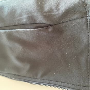 LCW'den Alınan Sweatshirt İlk Yıkamada Tüylenme Sorunu